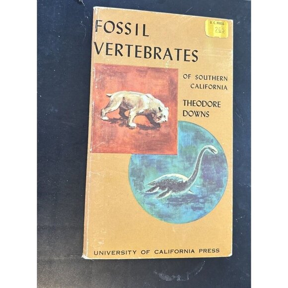 Fossil Vertebrates By Theodore Downs Vintage Paperback 1968 - Picture 1 of 5